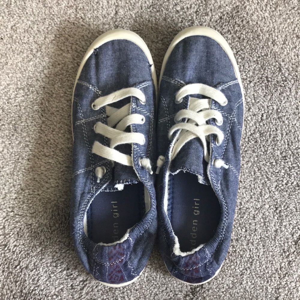 Madden Girl Sneakers, Size 7